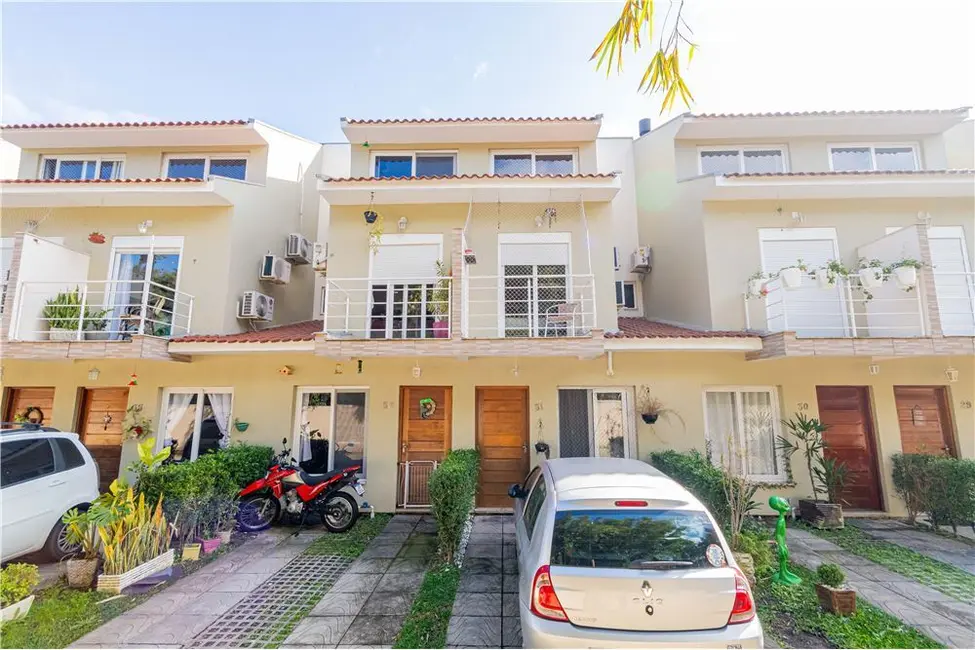 Foto 1 de Casa com 2 quartos à venda, 102m2 em Hípica, Porto Alegre - RS