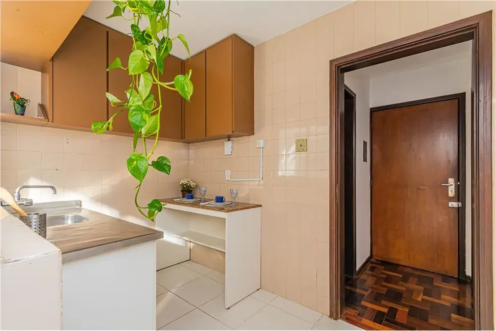Foto 3 de Apartamento com 2 quartos à venda, 61m2 em Rio Branco, Porto Alegre - RS