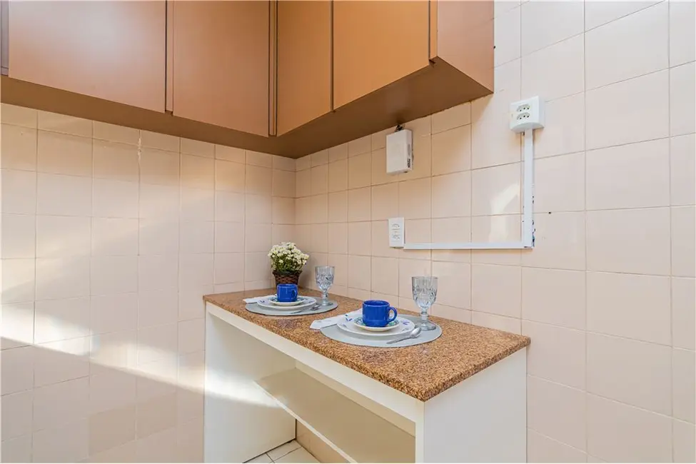 Foto 5 de Apartamento com 2 quartos à venda, 61m2 em Rio Branco, Porto Alegre - RS