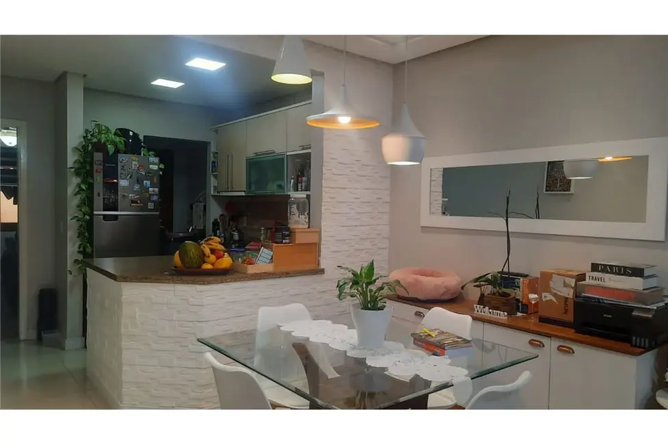 Foto 5 de Casa com 3 quartos à venda, 58m2 em Hípica, Porto Alegre - RS