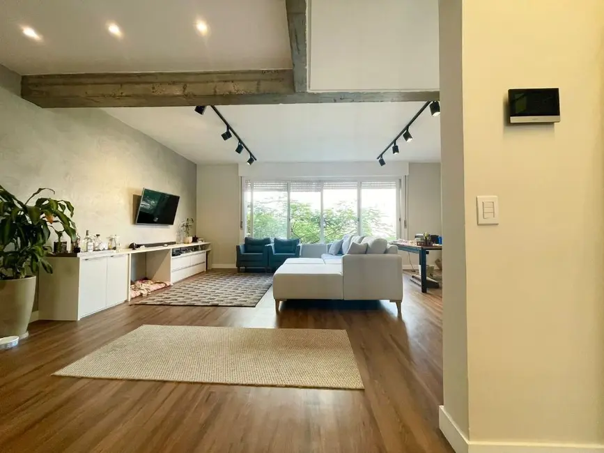 Foto 8 de Apartamento com 3 quartos à venda, 130m2 em Moinhos de Vento, Porto Alegre - RS