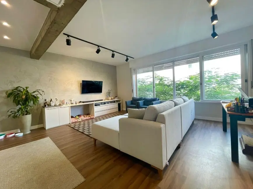 Foto 1 de Apartamento com 3 quartos à venda, 130m2 em Moinhos de Vento, Porto Alegre - RS