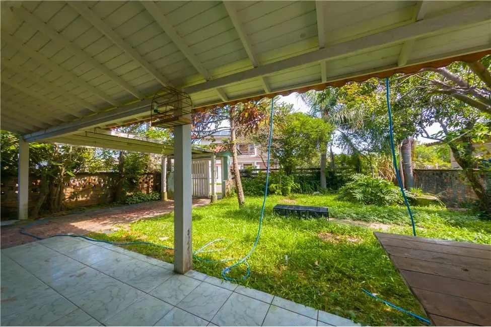 Casa com 3 quartos à venda, 182m2 em Tramandai - RS - imagem 5 Foto 5 de Casa com 3 quartos à venda, 182m2 em Tramandai - RS