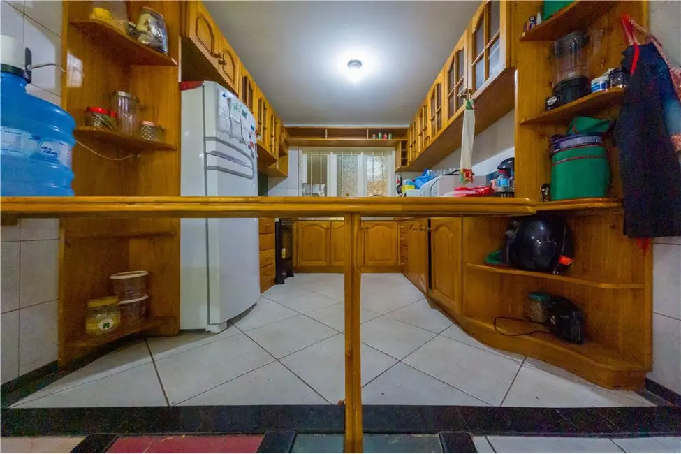 Casa com 3 quartos à venda, 182m2 em Tramandai - RS - imagem 6 Foto 6 de Casa com 3 quartos à venda, 182m2 em Tramandai - RS