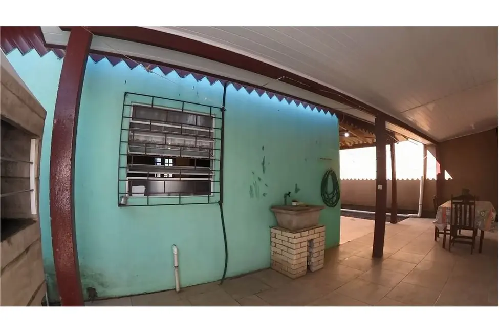 Foto 22 de Casa com 4 quartos à venda, 134m2 em Tramandai - RS