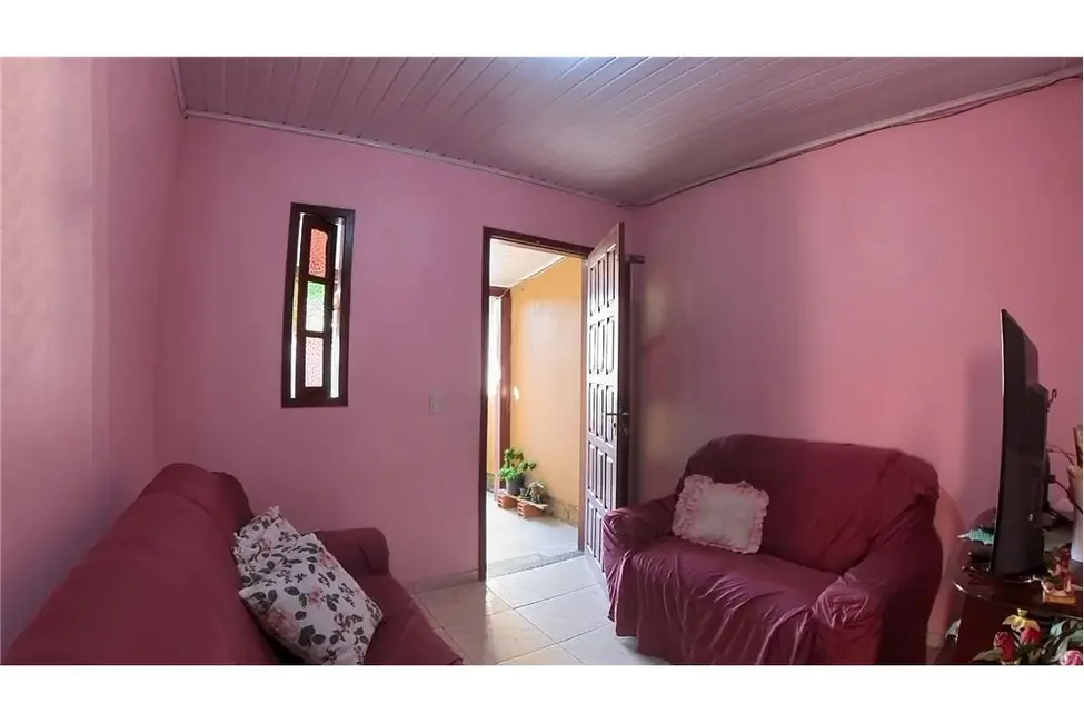 Foto 15 de Casa com 4 quartos à venda, 134m2 em Tramandai - RS