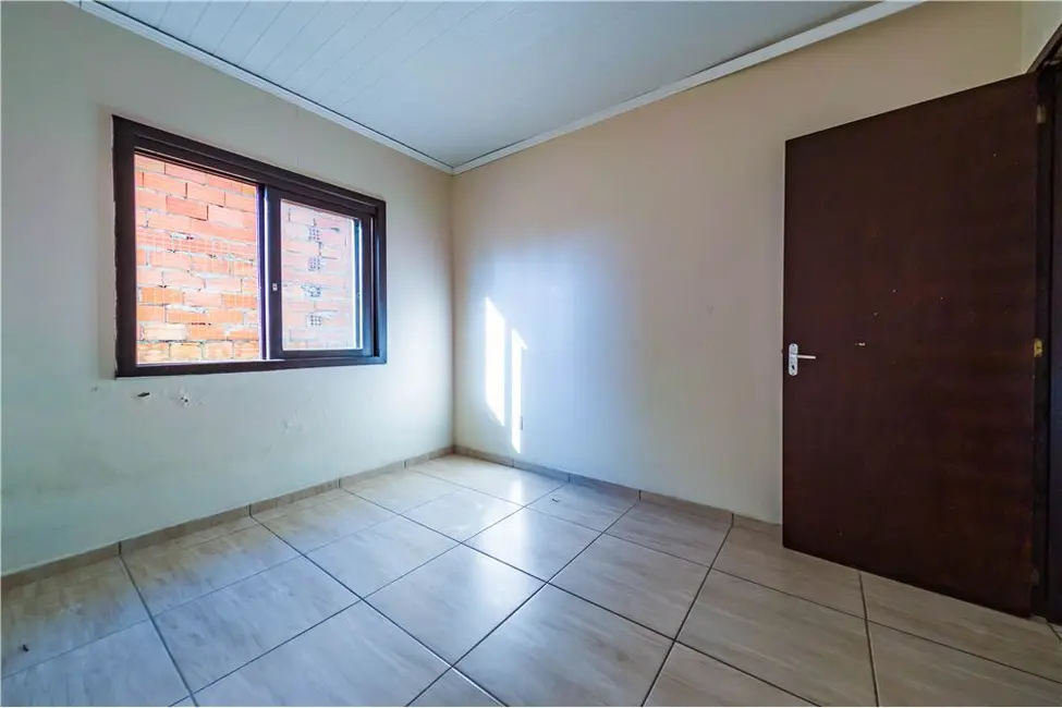 Foto 15 de Casa com 3 quartos à venda, 120m2 em Tramandai - RS
