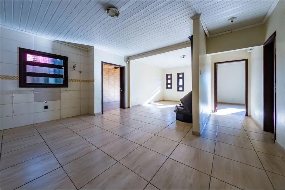 Foto 11 de Casa com 3 quartos à venda, 120m2 em Tramandai - RS