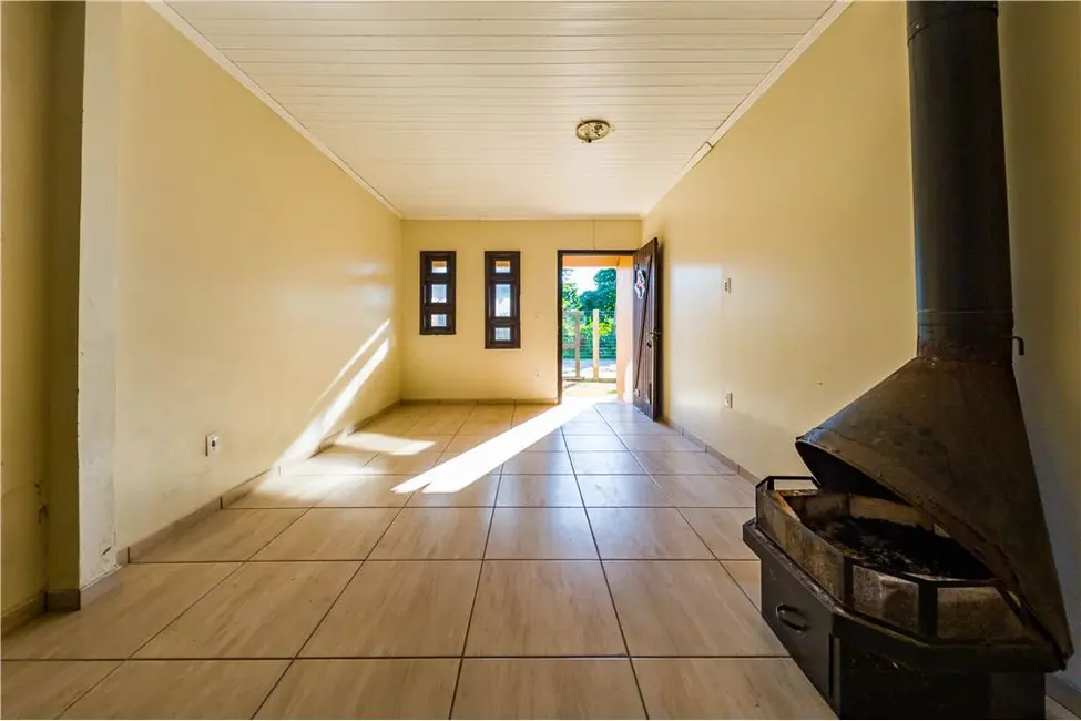 Casa com 3 quartos à venda, 120m2 em Tramandai - RS - imagem 9 Foto 9 de Casa com 3 quartos à venda, 120m2 em Tramandai - RS