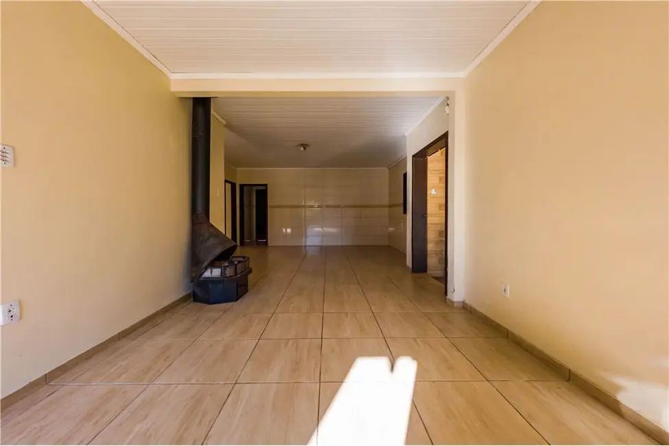 Casa com 3 quartos à venda, 120m2 em Tramandai - RS - imagem 4 Foto 4 de Casa com 3 quartos à venda, 120m2 em Tramandai - RS