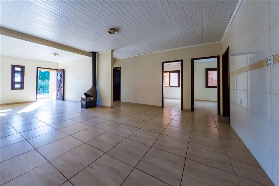 Casa com 3 quartos à venda, 120m2 em Tramandai - RS - imagem 8 Foto 8 de Casa com 3 quartos à venda, 120m2 em Tramandai - RS