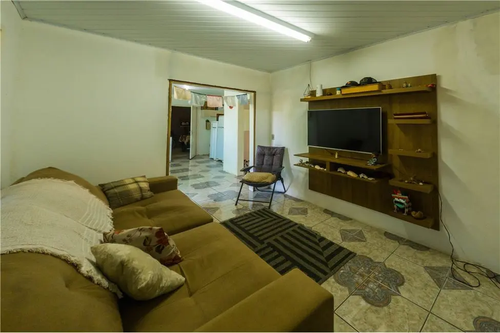 Casa com 3 quartos à venda, 100m2 em Tramandai - RS - imagem 9 Foto 9 de Casa com 3 quartos à venda, 100m2 em Tramandai - RS