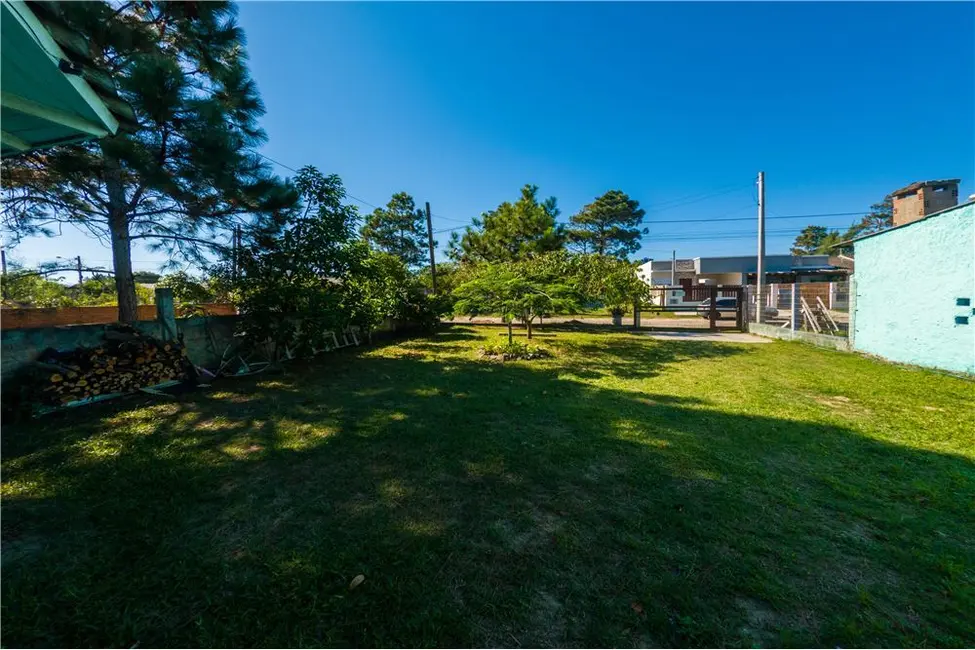 Foto 19 de Casa com 3 quartos à venda, 100m2 em Tramandai - RS