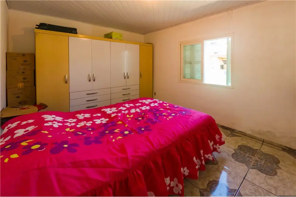 Foto 12 de Casa com 3 quartos à venda, 100m2 em Tramandai - RS