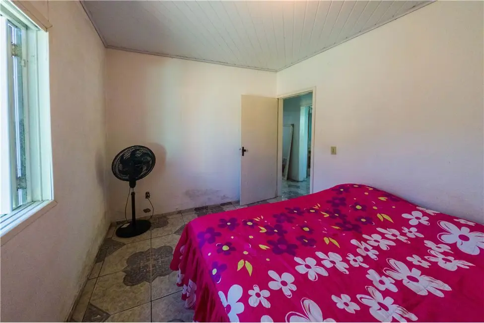 Foto 13 de Casa com 3 quartos à venda, 100m2 em Tramandai - RS