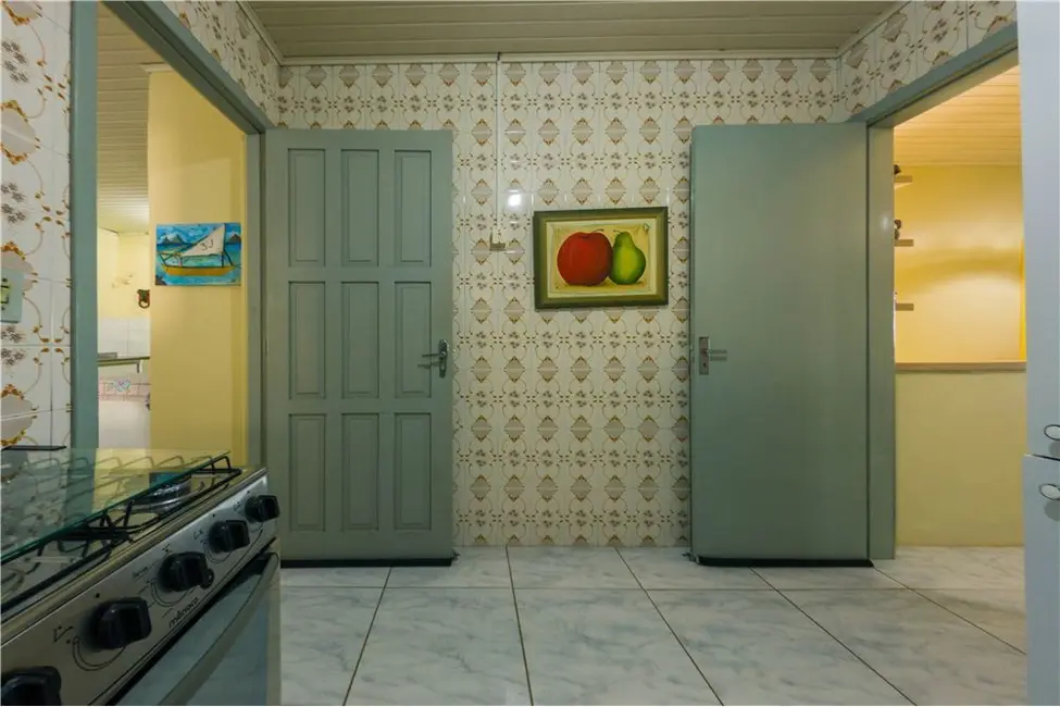 Foto 28 de Casa com 4 quartos à venda, 117m2 em Tramandai - RS