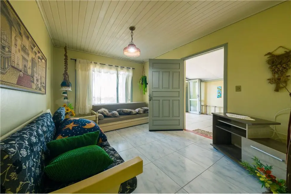 Foto 24 de Casa com 4 quartos à venda, 117m2 em Tramandai - RS