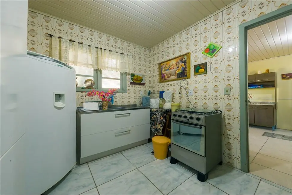 Foto 27 de Casa com 4 quartos à venda, 117m2 em Tramandai - RS
