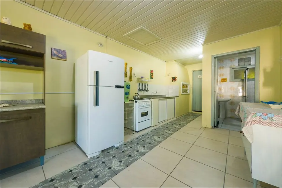 Foto 30 de Casa com 4 quartos à venda, 117m2 em Tramandai - RS