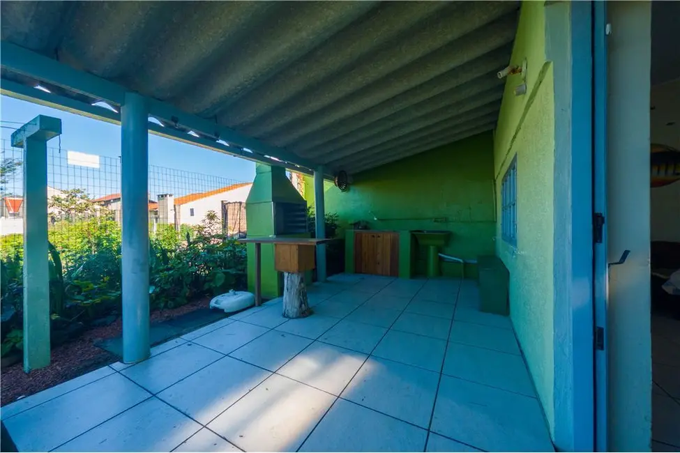 Foto 39 de Casa com 4 quartos à venda, 117m2 em Tramandai - RS