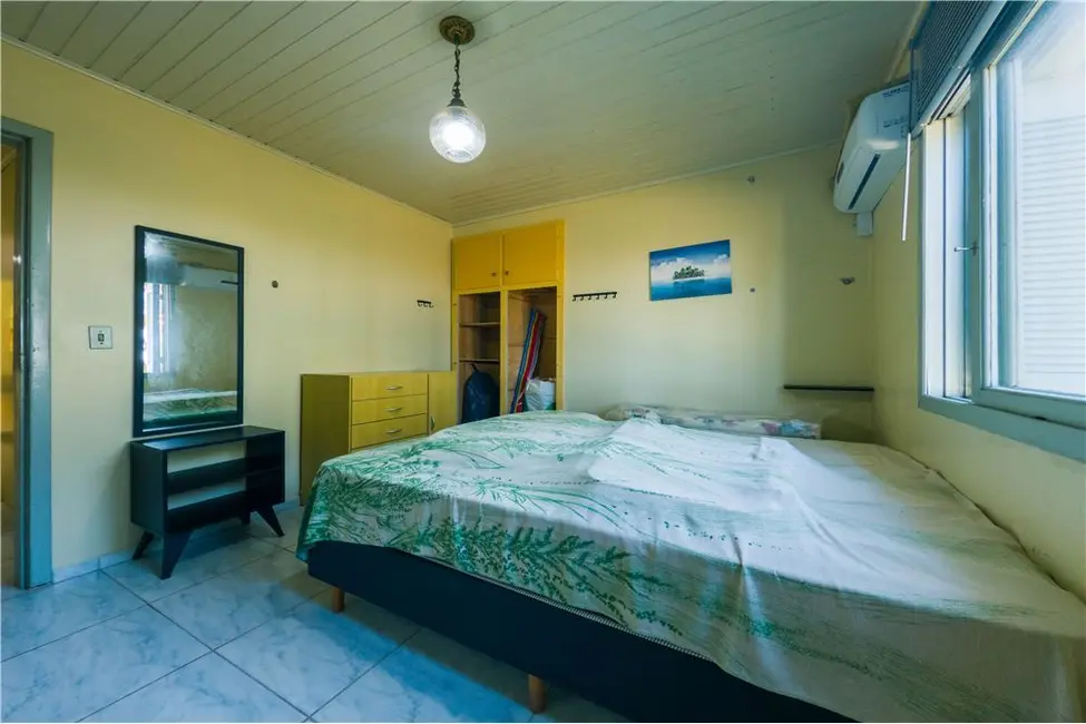 Foto 13 de Casa com 4 quartos à venda, 117m2 em Tramandai - RS