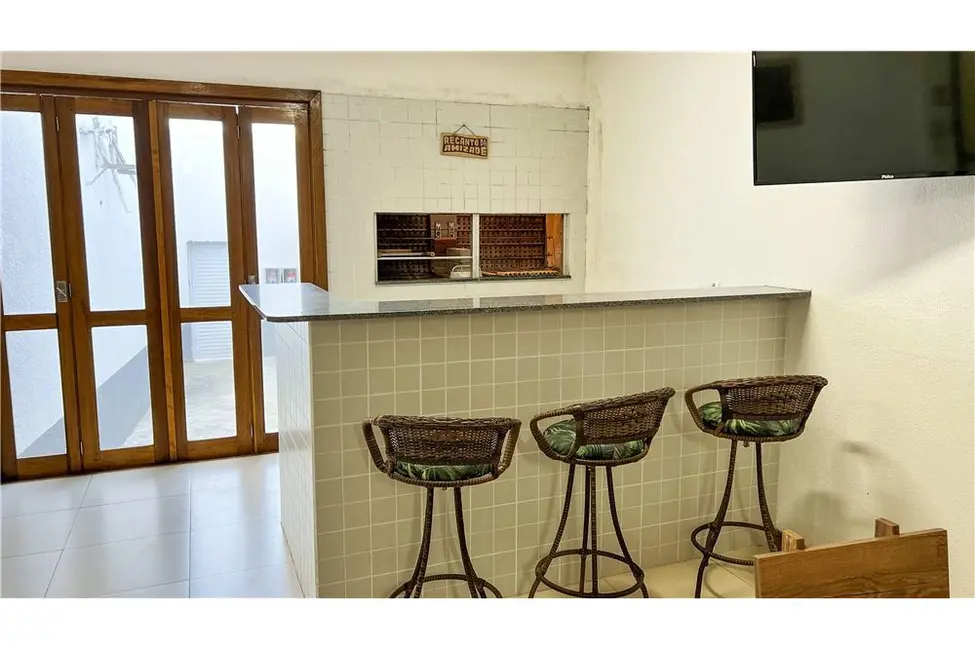 Apartamento com 2 quartos à venda, 80m2 em Centro, Tramandai - RS - imagem 9 Foto 9 de Apartamento com 2 quartos à venda, 80m2 em Centro, Tramandai - RS