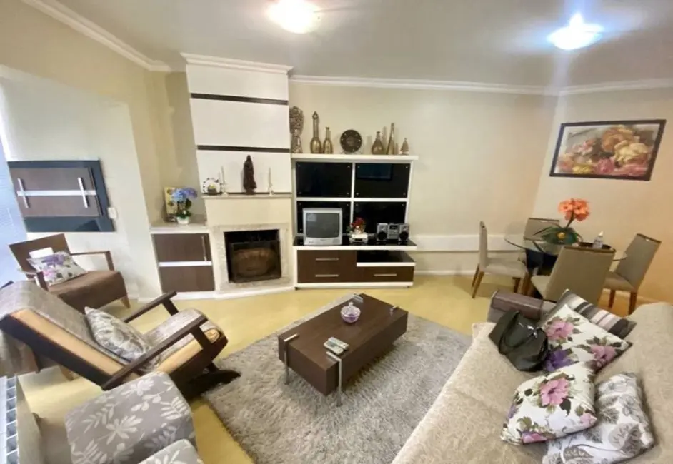 Apartamento com 2 quartos à venda, 80m2 em Gramado - RS - imagem 3 Foto 3 de Apartamento com 2 quartos à venda, 80m2 em Gramado - RS