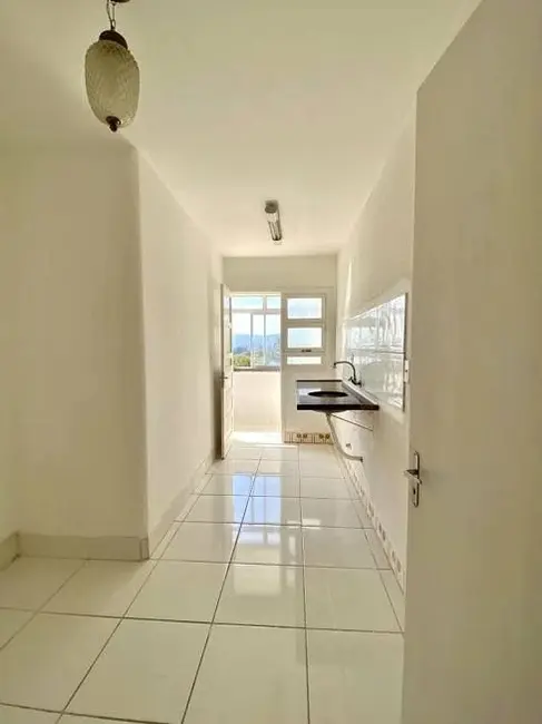 Foto 9 de Apartamento com 2 quartos à venda, 81m2 em Vila Assunção, Porto Alegre - RS