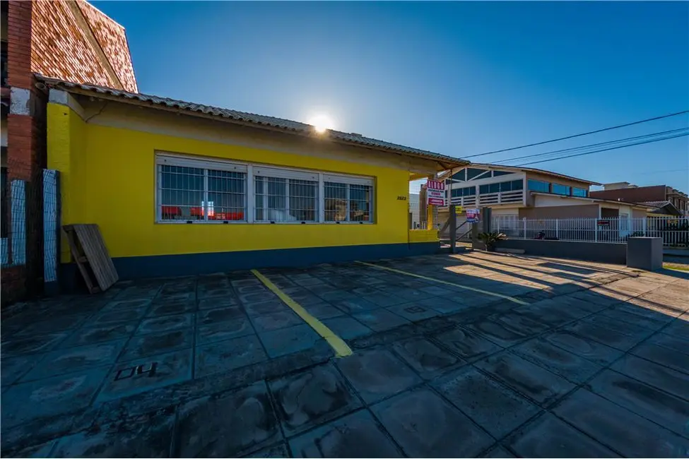 Casa com 4 quartos à venda, 198m2 em Tramandai - RS - imagem 9 Foto 9 de Casa com 4 quartos à venda, 198m2 em Tramandai - RS