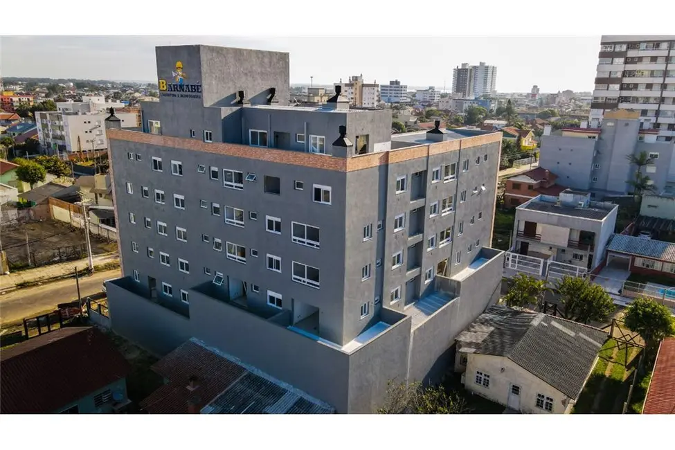 Foto 1 de Apartamento com 2 quartos à venda, 67m2 em Centro, Tramandai - RS