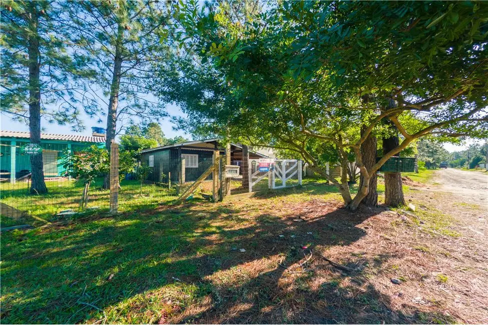 Casa com 3 quartos à venda, 70m2 em Tramandai - RS - imagem 5 Foto 5 de Casa com 3 quartos à venda, 70m2 em Tramandai - RS