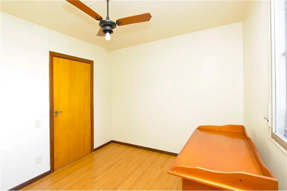 Apartamento com 3 quartos à venda, 103m2 em Boa Vista, Porto Alegre - RS - imagem 7 Foto 7 de Apartamento com 3 quartos à venda, 103m2 em Boa Vista, Porto Alegre - RS