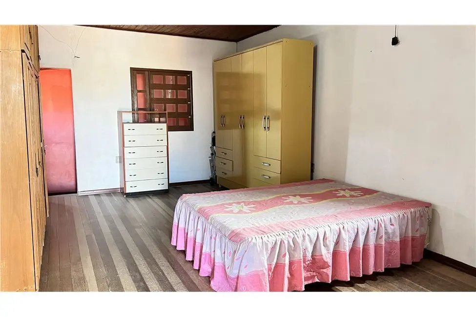 Foto 14 de Casa com 4 quartos à venda, 274m2 em Tramandai - RS