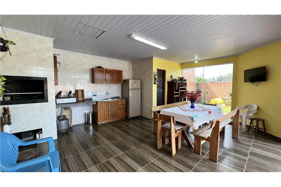 Foto 30 de Casa com 4 quartos à venda, 274m2 em Tramandai - RS