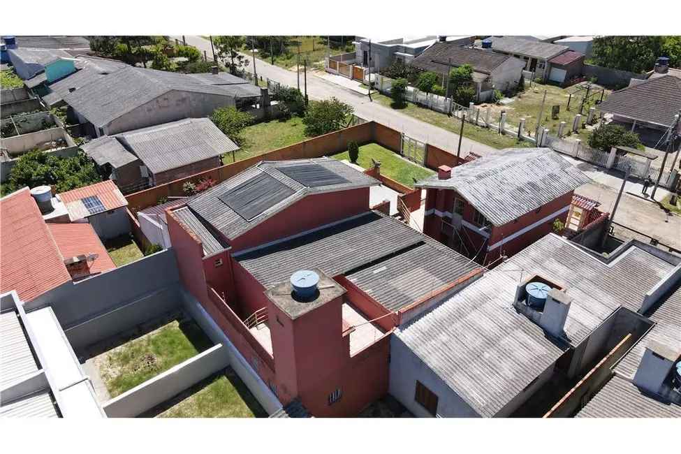 Foto 23 de Casa com 4 quartos à venda, 274m2 em Tramandai - RS