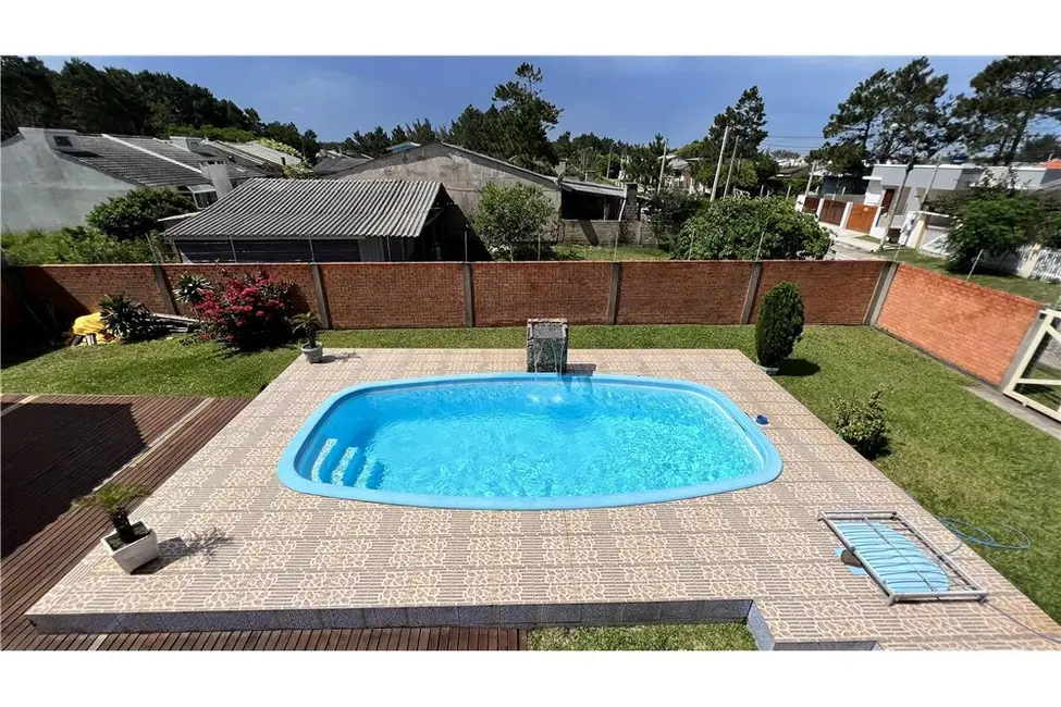 Foto 44 de Casa com 4 quartos à venda, 274m2 em Tramandai - RS