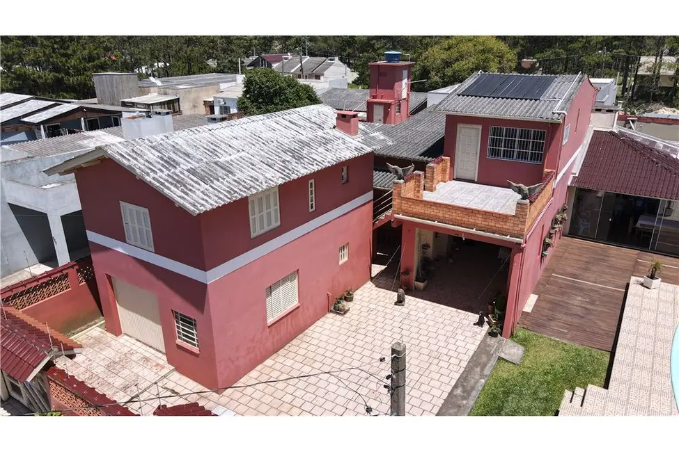 Foto 25 de Casa com 4 quartos à venda, 274m2 em Tramandai - RS