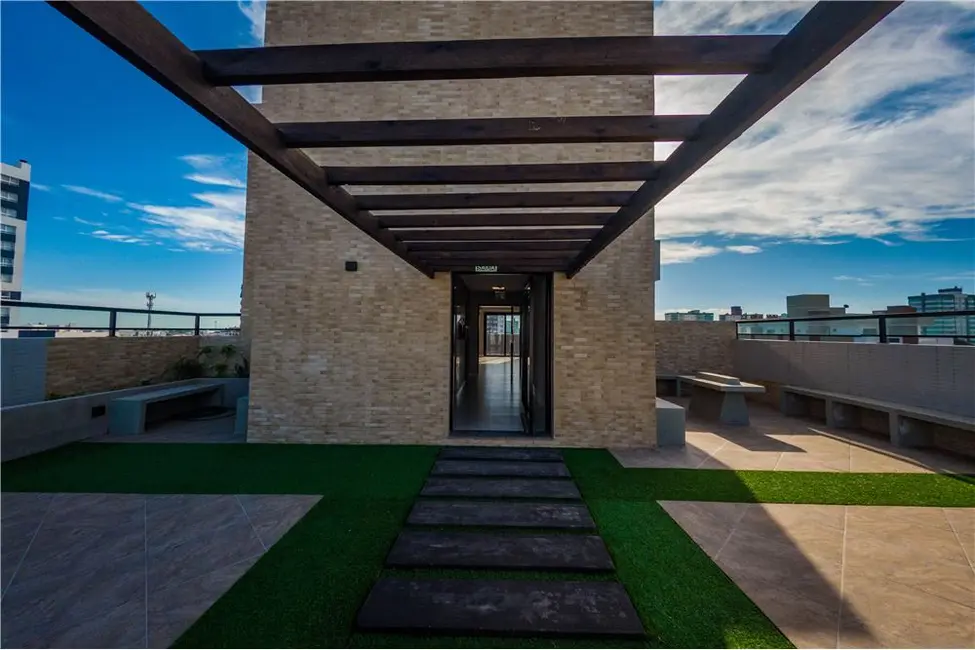 Apartamento com 2 quartos à venda, 103m2 em Centro, Tramandai - RS - imagem 3 Foto 3 de Apartamento com 2 quartos à venda, 103m2 em Centro, Tramandai - RS