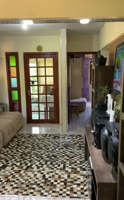 Foto 2 de Casa com 5 quartos à venda, 350m2 em Jardim Sabará, Porto Alegre - RS