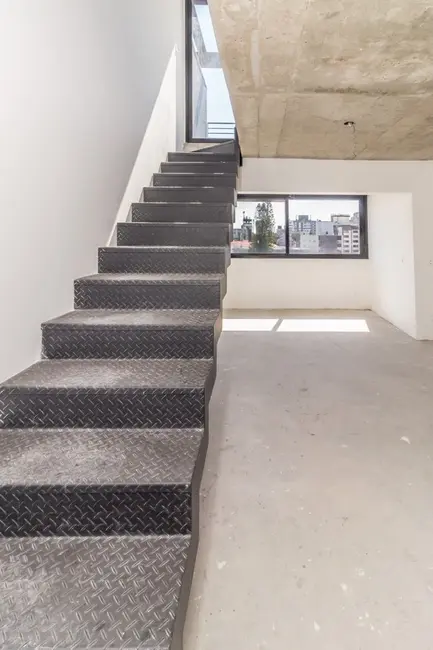 Foto 7 de Kitnet com 1 quarto à venda, 68m2 em Menino Deus, Porto Alegre - RS