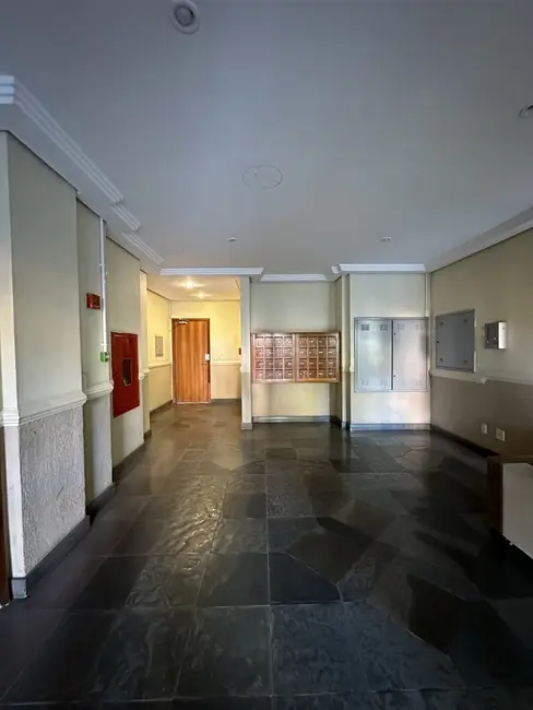 Foto 3 de Apartamento com 3 quartos à venda, 81m2 em Cristal, Porto Alegre - RS