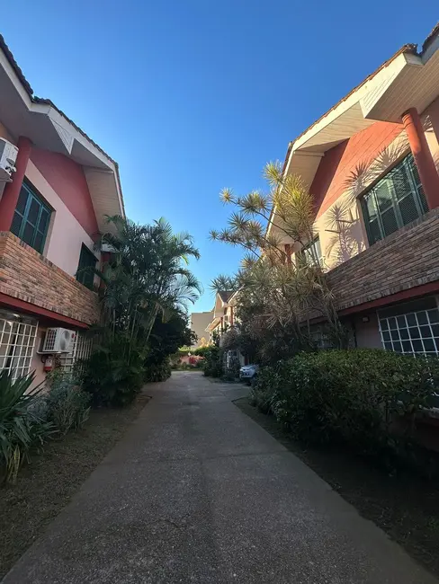 Foto 3 de Casa com 3 quartos à venda, 133m2 em Tristeza, Porto Alegre - RS