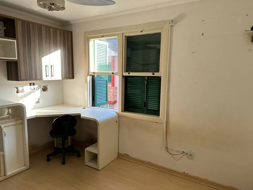 Foto 9 de Casa com 3 quartos à venda, 133m2 em Tristeza, Porto Alegre - RS