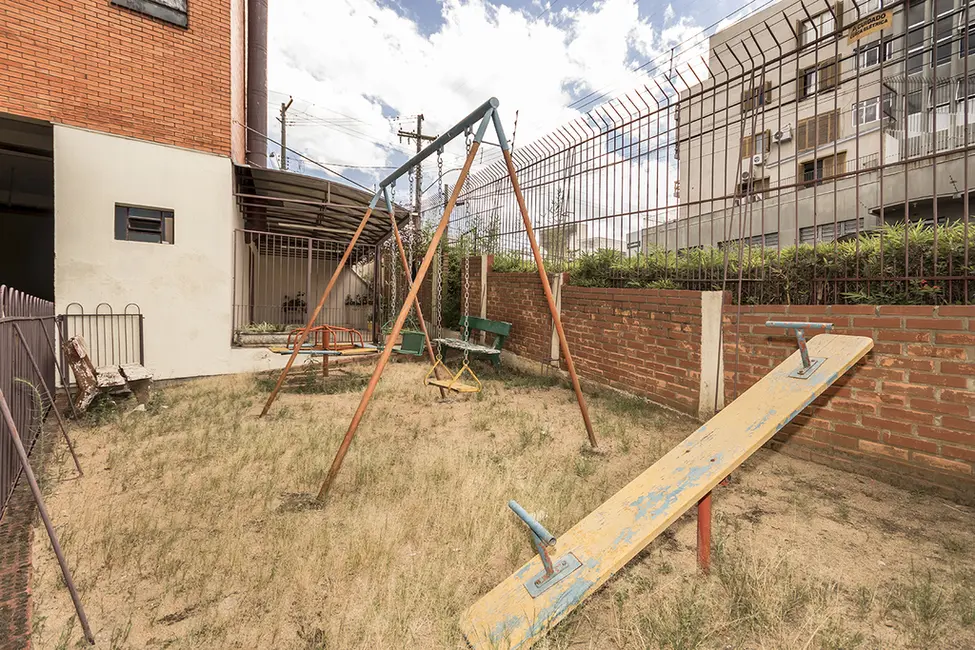 Foto 9 de Apartamento com 2 quartos à venda, 58m2 em Petrópolis, Porto Alegre - RS