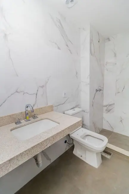 Foto 7 de Kitnet à venda, 29m2 em Petrópolis, Porto Alegre - RS