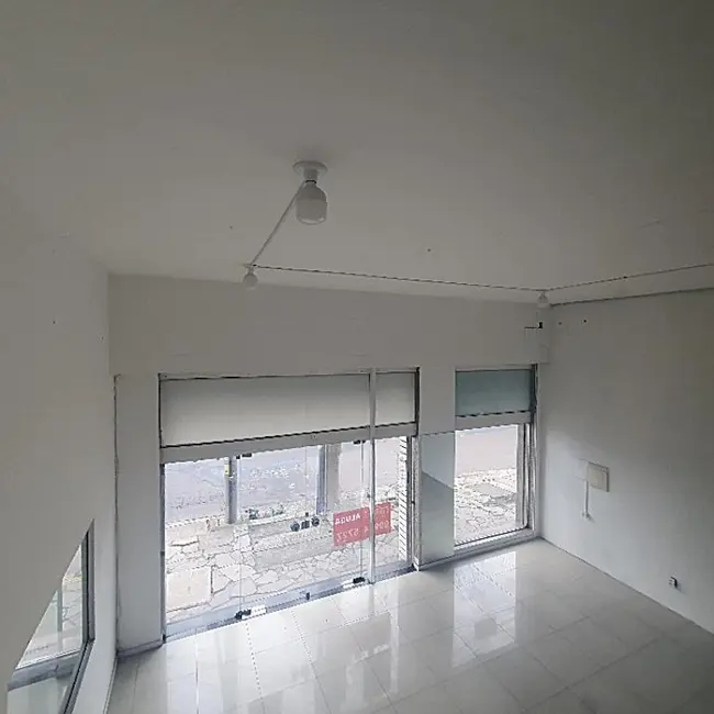 Foto 18 de Loja para alugar, 130m2 em Higienópolis, Porto Alegre - RS