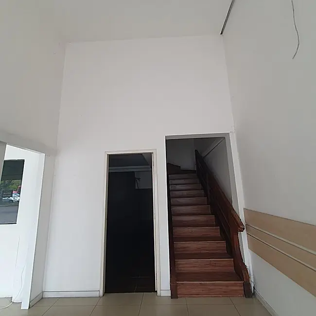 Loja para alugar, 130m2 em Higienópolis, Porto Alegre - RS - imagem 7 Foto 7 de Loja para alugar, 130m2 em Higienópolis, Porto Alegre - RS