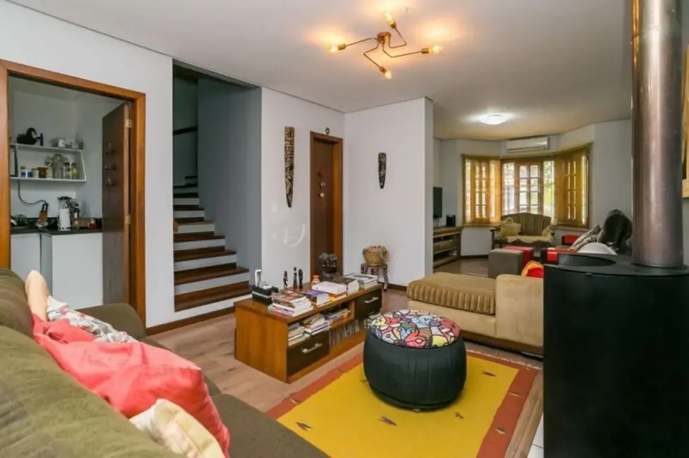 Foto 6 de Casa com 3 quartos à venda, 147m2 em Guarujá, Porto Alegre - RS