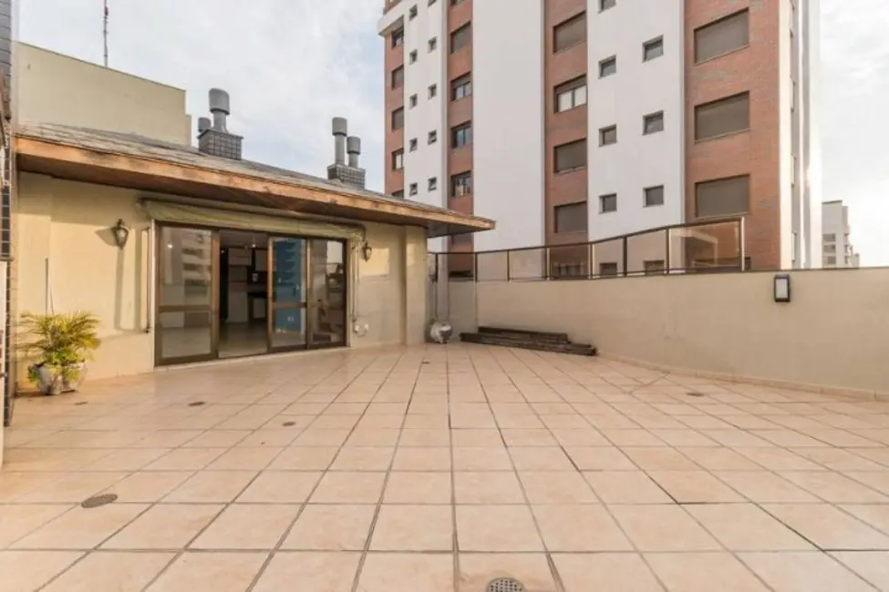 Foto 2 de Cobertura com 3 quartos à venda, 245m2 em Bela Vista, Porto Alegre - RS