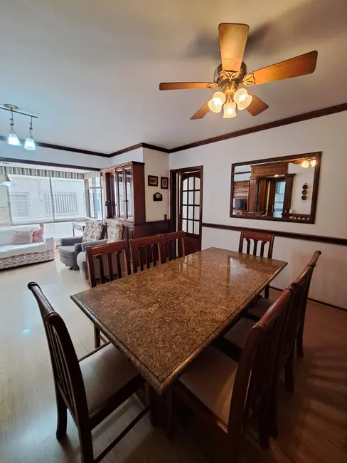 Foto 12 de Apartamento com 2 quartos para alugar, 94m2 em Santana, Porto Alegre - RS